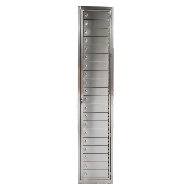 LOCKER DE 20 PUERTAS CON COPETE EN ACERO INOX